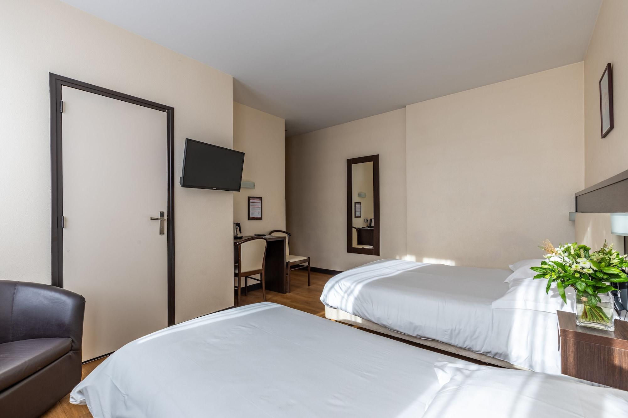 Hotel Le Florin แรนส์ ภายนอก รูปภาพ